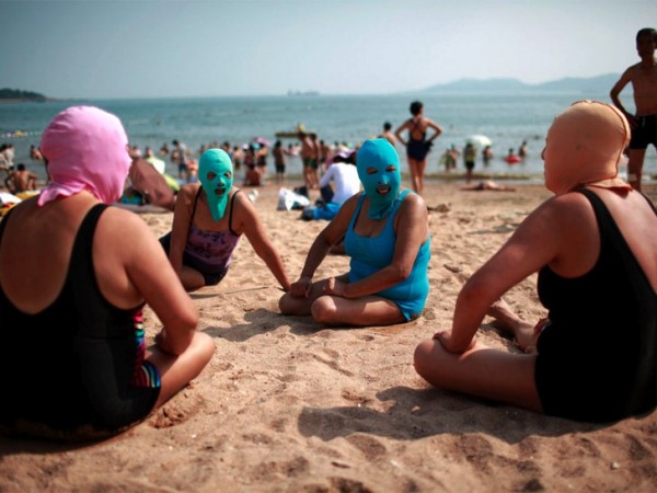 中國海邊防曬奇行種：蒙面罩頭2